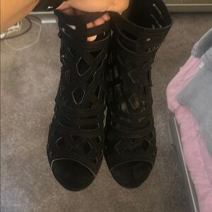 Elegant Black Women's Shoes